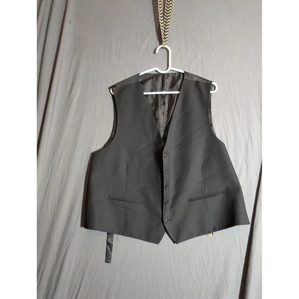 Mens Black Formal Dress Vest‎ Waistcoat Suit Groomsmen Wedding maybe XL?